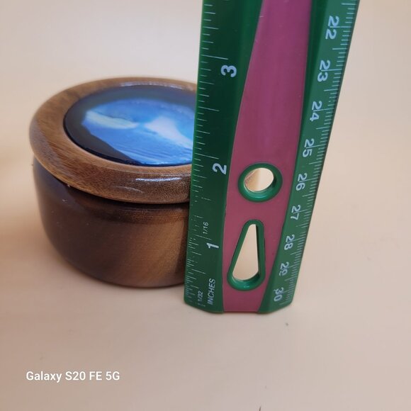 Woodstones Round Brazilian Wooden Agate Inlaid Top Trinket Jewelry Box - Picture 7 of 10